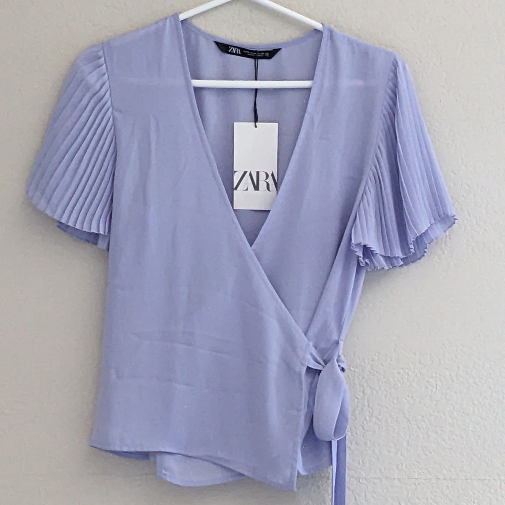 Zara Women's Periwinkle Pleated Sleeve Blouse